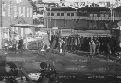 Pierwsze dni po wprowadzeniu stanu wojennego w Polsce....