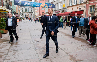 Gdansk. Ulica Dluga. Wizyta premiera Norwegii Jensa...