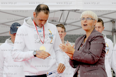 BCT Gdynia Maraton 2012. Nz Dekoracja zawodnikow 25.08.2012...