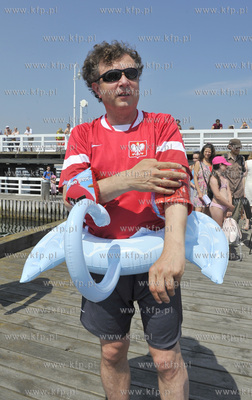 Sopot. Molo. Charytatywny skok do wody dla Lenki i...