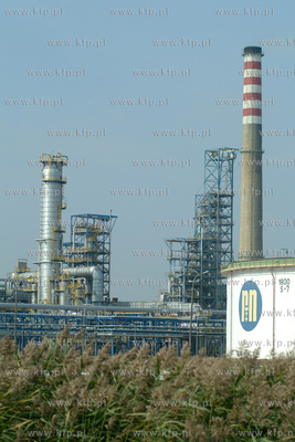 Rafineria Gdanska.5.09.2002fot. Wojtek Jakubowski...