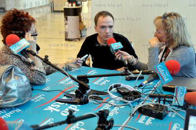 39 Festiwal Filmowy w Gdyni. Rezyser Jan Komasa udziela...