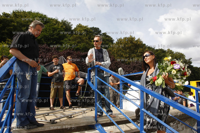 Gdynia. Plaza miejska. Plan filmowy serialu M Jak Milosc....