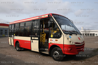 Zajezdnia autobusowa ZKM przy ul. Hallera w Gdańsku....