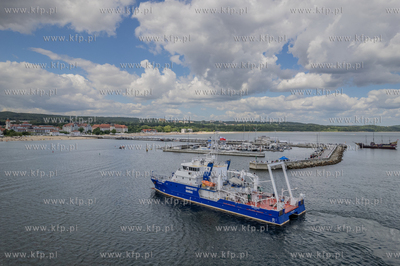 Sopot. Molo. Po 33-dniowej ekspedycji za północne...
