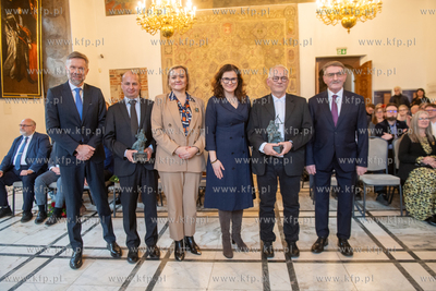 Ratusz Głównomiejski. Wręczenie Nagrody Naukowej...