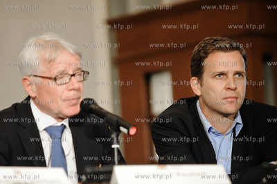 Gdansk. Sala Rady Miasta. Konferencja prasowa Niemieckiej...