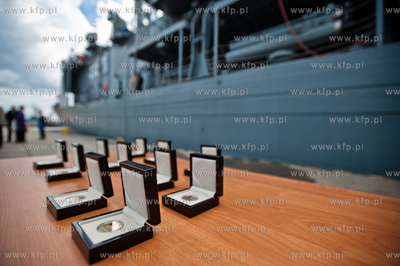 Gdynia. Oksywie. Port Marynarki Wojennej. Uroczystosc...