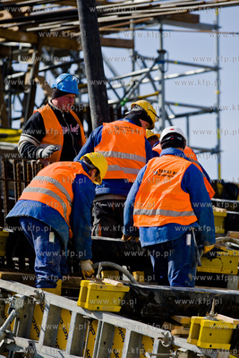 Gdansk. Budowa Pomorskiej Kolei Metropolitalnejj. 24...