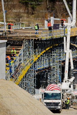 Gdansk. Budowa Pomorskiej Kolei Metropolitalnejj. 24...