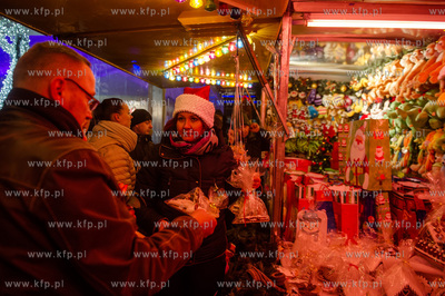 Gdansk. Przywitanie Swietego Mikolaja, parada zaczarowanego...