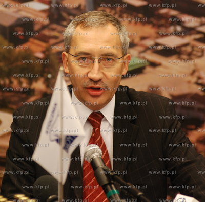 Konferencja prasowa przedstawicieli Zarzadu Stoczni...