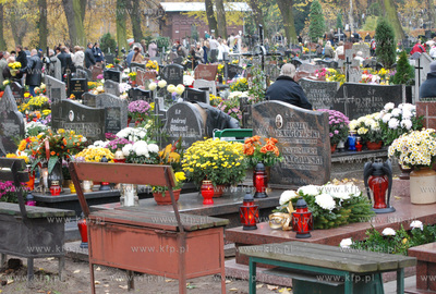 Cmentarz Garnizonowy w Gdansku przy ulicy Dabrowskiego...