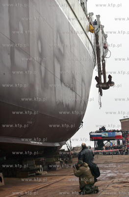 W stoczni Szczecinskiej Nowa odbylo sie ostatnie wodowanie...