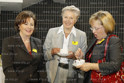 Gdansk. Park Naukowo - Techniczny. Kongres Kobiet -...