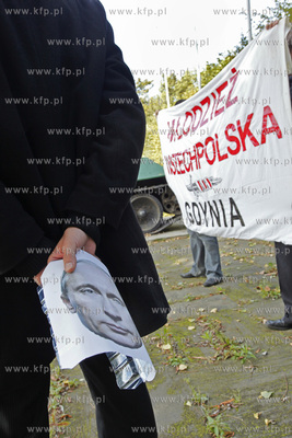 Gdansk, al. Grunwaldzka. Happening Pomorskiego Okregu...