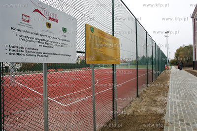 Pszczolki. Uroczyste otwarcie kompleksu boisk sportowych...