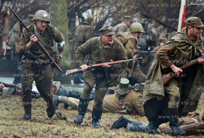 65 rocznica walk o Kolobrzeg i zaslubin z morzem. Widowisko...