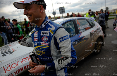 Gdansk. Centrum Handlowe Auchan. Park Serwisowy  6-go...