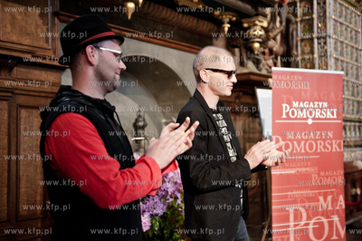 Gdansk. Dwor Artusa. Wreczenie nagrod w plebiscycie...