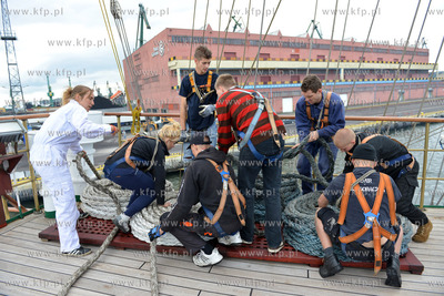 Dzien na Darze Mlodziezy ze studentami Akademii Morskiej...