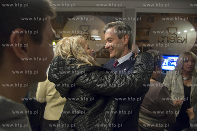 Wieczor wyborczy w sztabie kandydata na prezydenta...