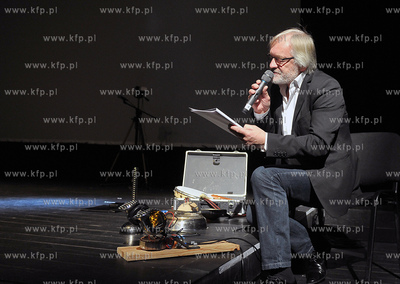 Gdanski Teatr Szekspirowski. Gdansk. Koncert Olo Walicki...