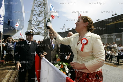 Stoczni Gdynia, ceremonia chrztu samochodowca Ro-Ro...