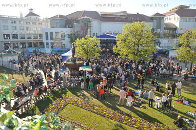 Swieto Monciaka. Sopot Ulica Artystow. Koncert Macieja...