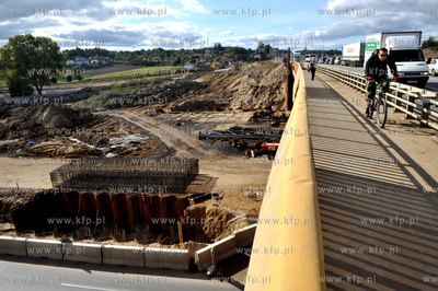 Budowa wezla drogowego Karczemki i trasy WZ w Gdansku...