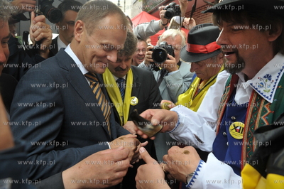 XIII Swiatowy Zjazd Kaszubow w Leborku. Gosciem Zjazdu...