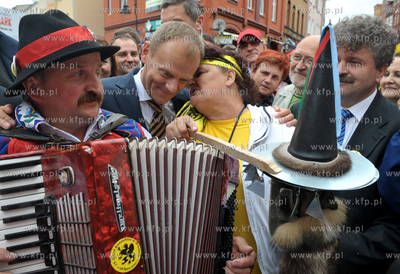 XIII Swiatowy Zjazd Kaszubow w Leborku. Gosciem Zjazdu...