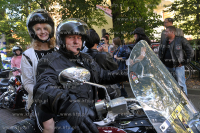 Festyn i akcja charytatywna Zeszyt dla ucznia zorganizowany...