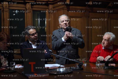 Ratusz Staromiejski w Gdansku. Wodowanie albumu Tu...