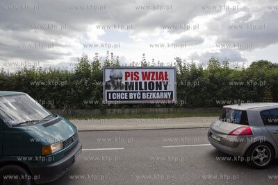 Billboard polityczny na ul. Kościuszki w Gdańsku...