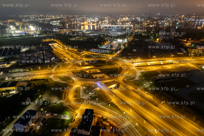 Gdańsk Letnica. Rondo turbinowe im. Tadeusza Mazowieckiego.
30.05.2022
fot....