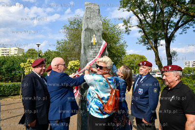 Zaspa, ul. Pilotów 3. 50. urodziny osiedla Zaspa....
