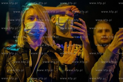 Gdańsk. Piąty dzień manifestacji w Gdańsku przeciwko...