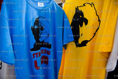 Gdansk. Foyer Opery Baltyckiej. Piata edycja targow...