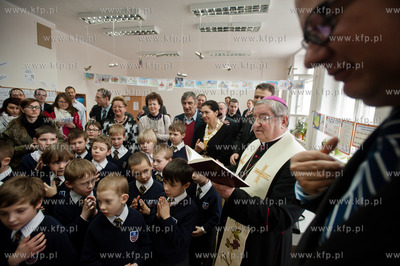 Gdansk. Oliwa. Uroczyste otwarcie wyremontowanej placowki...