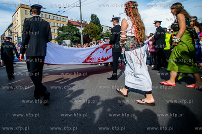 Gdynia. Operacja Zagle Gdyni 2014.
Nz parada uliczna...