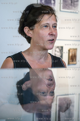 Muzeum Sopotu. Kuratorskie oprowadzanie po wysawie...