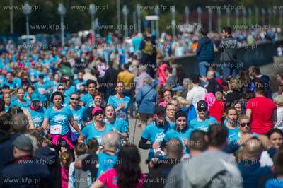 Gdynia. Bulwar Nadmorski. Bieg Kobiet - Zawsze Pier(w)si,...