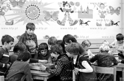 Zajecia w osiedlowym klubie dla dzieci Boleke i Lolek...