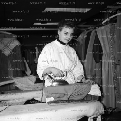 Pracownice pralni przy pracy. ( lata60 )
1960
0005855z
Fot....