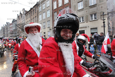 Ul. Dluga i Dlugi Targ w Gdansku. 6 edycja  "Mikolaje...