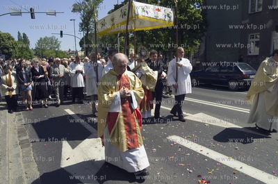 Slupsk
Procesja Bozego Ciala przeszla ulicami Slupska....