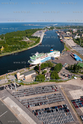 Port Gdańsk z lotu ptaka. 25.05.2009 fot. Kacper Kowalski...