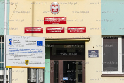 Budynek Zespołu Szkól Technicznych Centrum Kształcenia...