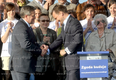 Zakonczenie kampanii wyborczej kandydata na urzad Prezydenta...